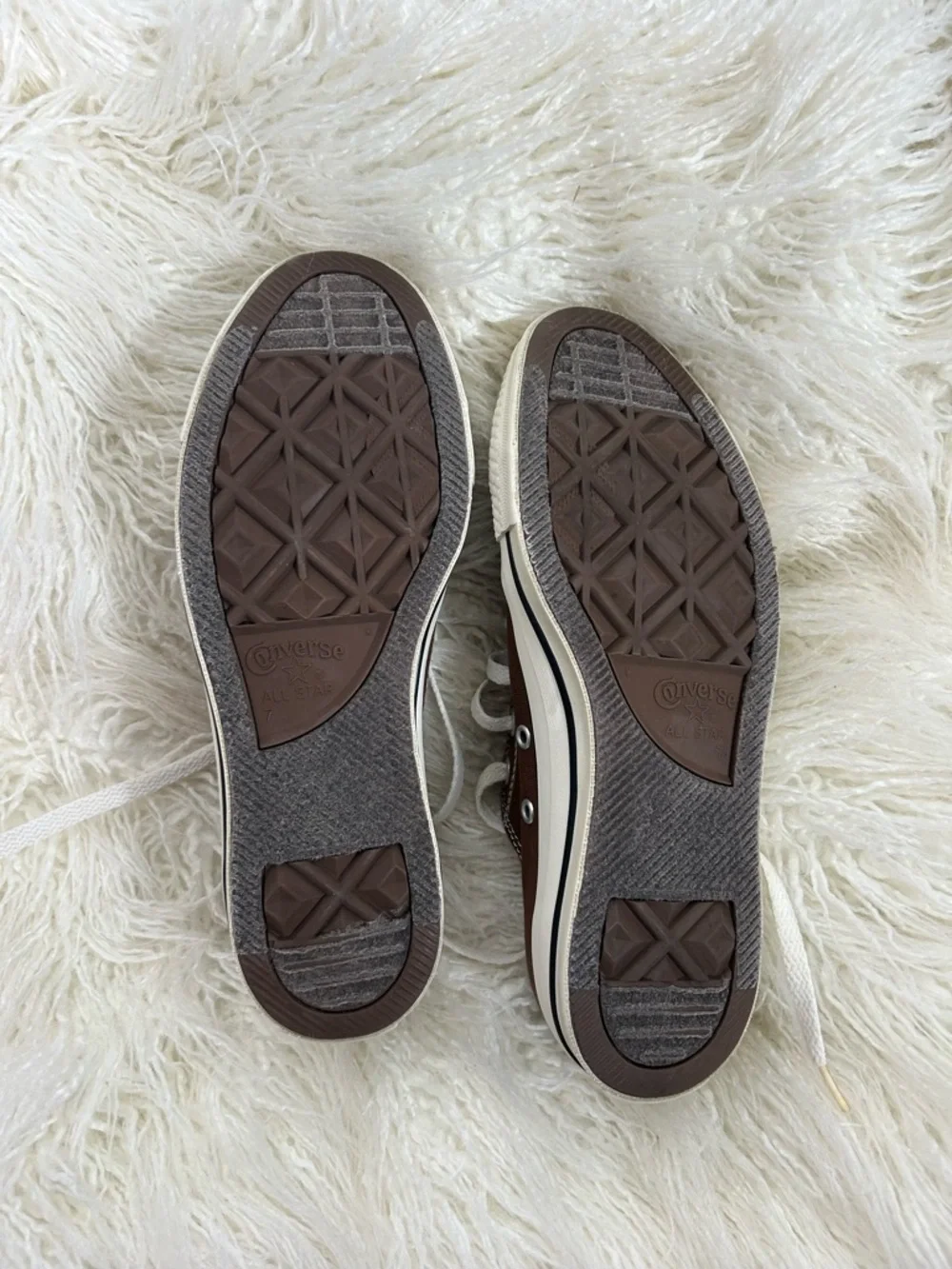Converse Chuck Taylor All Star Chocolate Brown Sneakers Size 7 - Picture 4 of 5